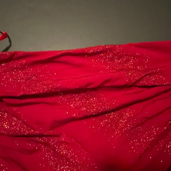 Red Sparkly Party Dress Le Chateau - Picture 8 of 10